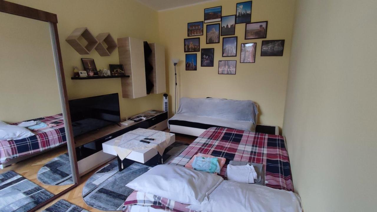 Robert'S Apartment Braszów Zewnętrze zdjęcie